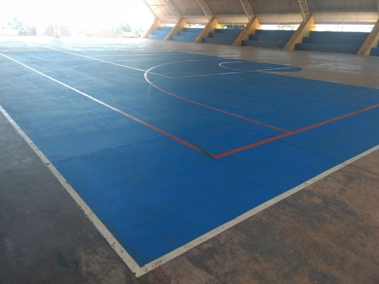 RIBAS DO RIO PARDO - Prefeitura promove manutenção no ginásio do bairro São João